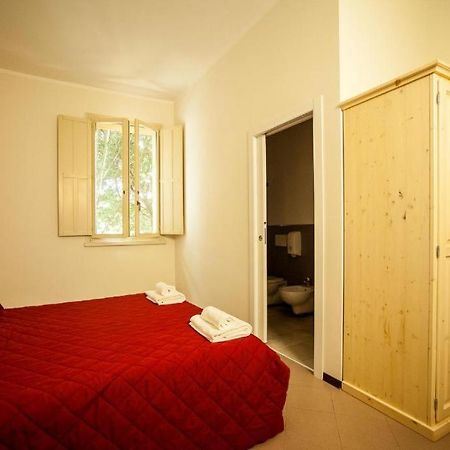 Student'S Hostel Estense フェラーラ エクステリア 写真
